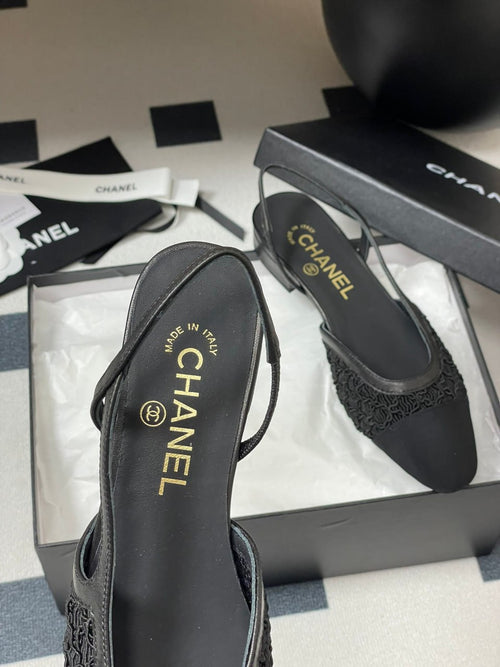 حذاء من تصميم CHANEL موديل 2025 