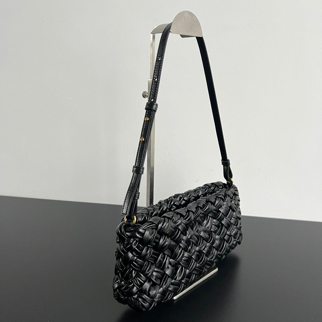 حقيبة Andiamo من Bottega Veneta