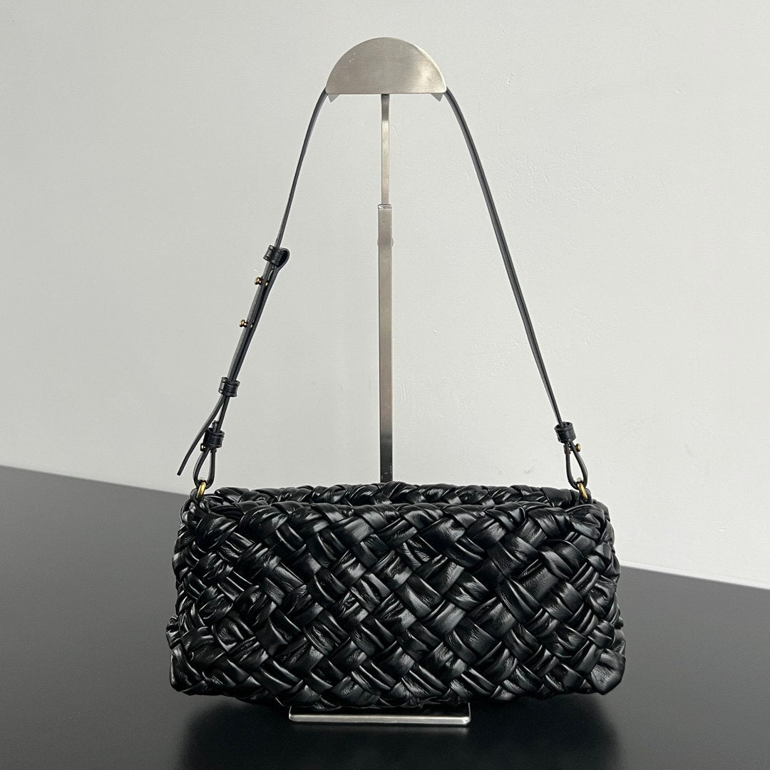 حقيبة Andiamo من Bottega Veneta