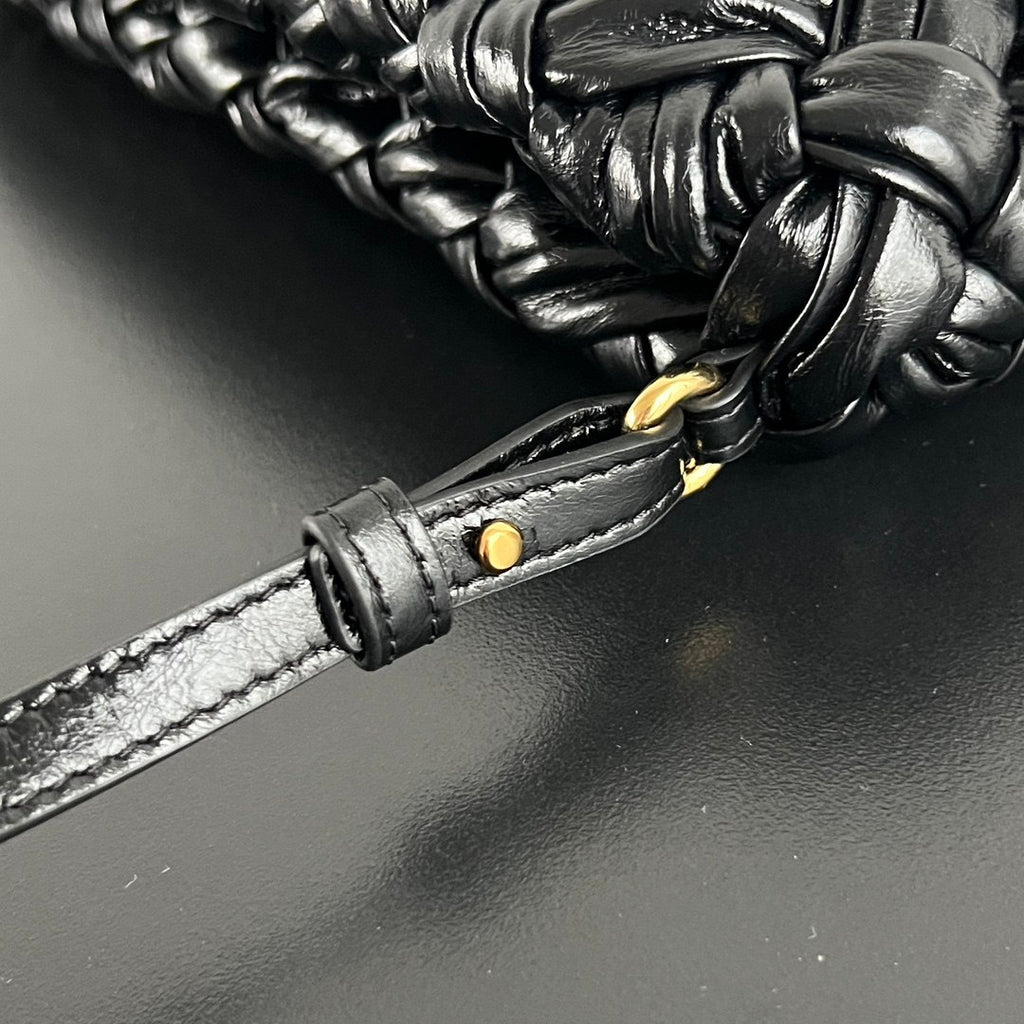 حقيبة Andiamo من Bottega Veneta